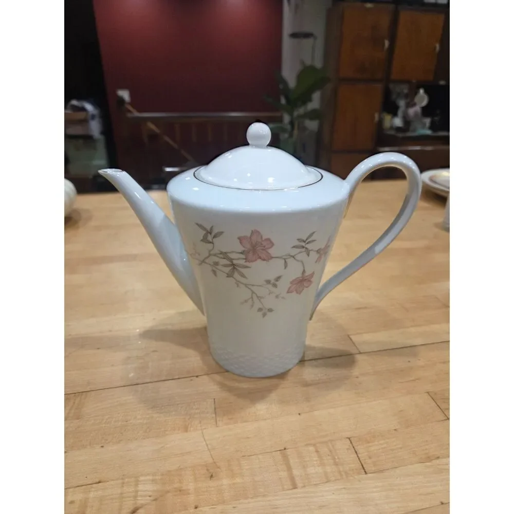 Vintage Johann Haviland Bavaria Rosita Teapot Coffee Pot W885 DAMAGED LID